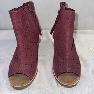 Toms Womens Size 6.5 Majorca Perforated Suede Open Toe Red Ankle Boots Shoes